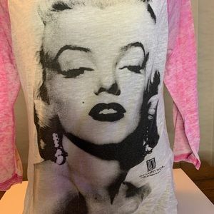 Red Carpet Noir Marilyn Monroe long sleeve t-shirt